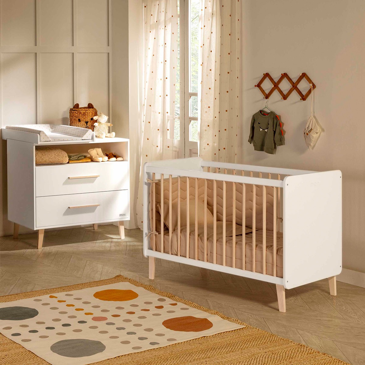 Cómoda  Trevi branco/madeira