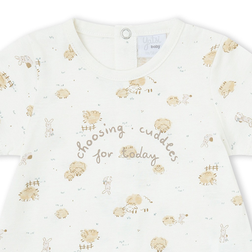 Babygrow choosing today